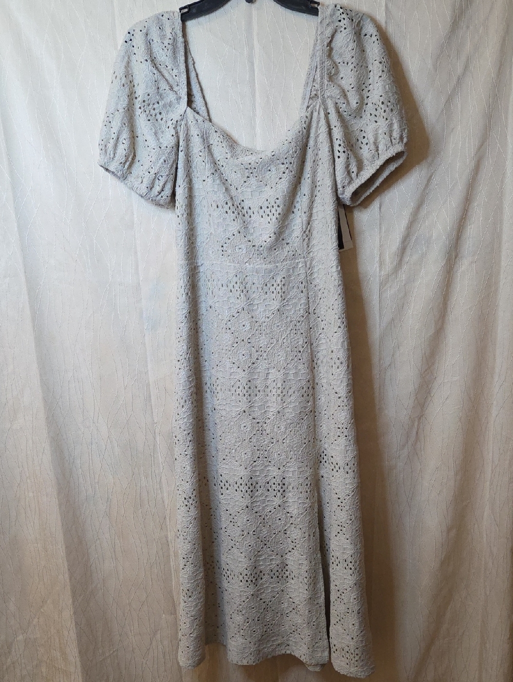 Speechless Junior Eyelet Maxi‎ Dress in Light Gray with Puff Sleeves